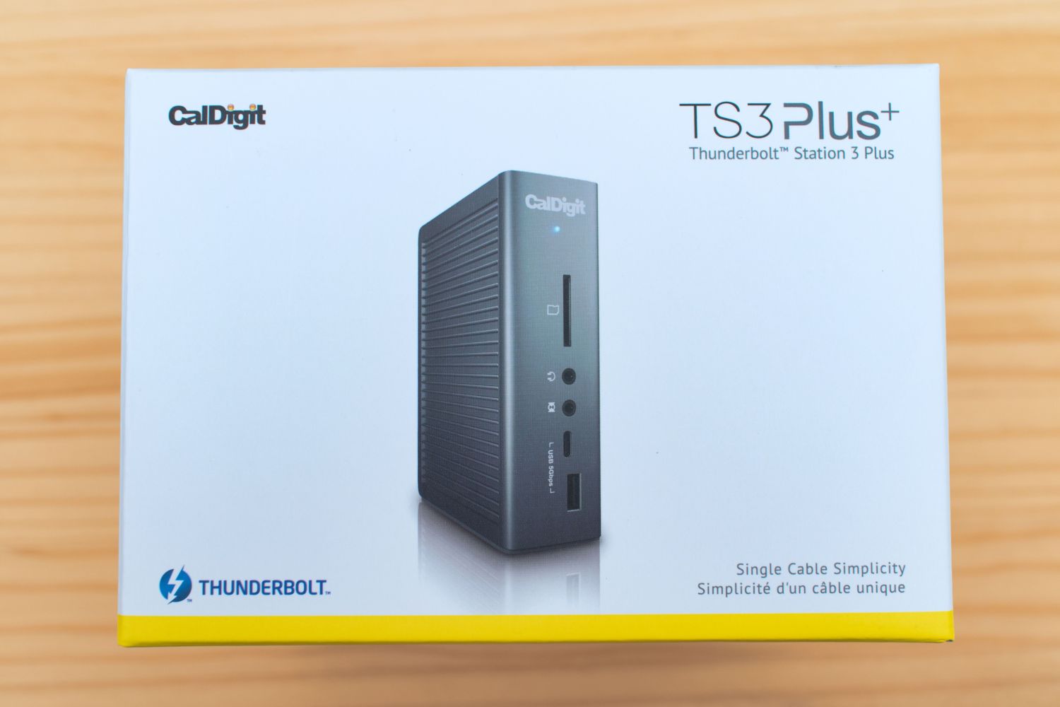 セール価格 【使用期間3日】CalDigit TS3 ドッキングステーション Plus PC周辺機器